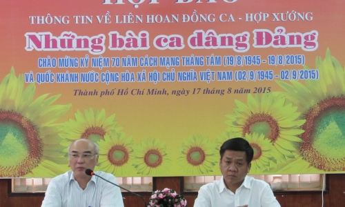 Thành phố Hồ Chí Minh: “Những bài ca dâng Đảng”